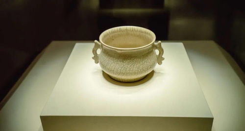 文化产品价格暴涨1000倍 揭秘艺术收藏投资背后的企业管理新机遇