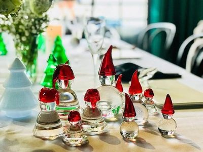 挪威海产携手老牌水晶品牌，在沪首办可持续餐桌艺术文化活动，共话商业创新与责任