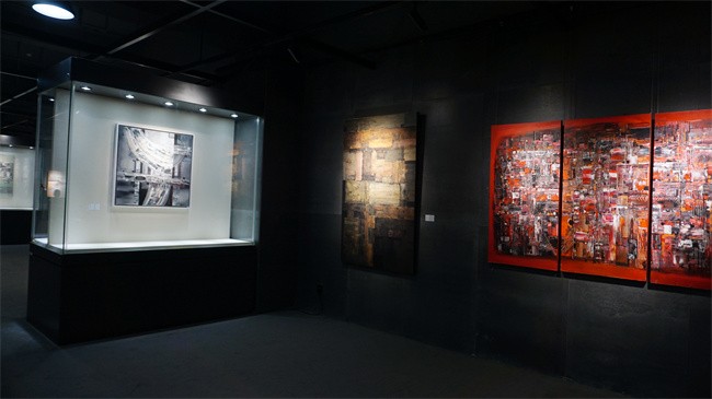 虚实之间·企业管理启示录 杨云油画个展视角